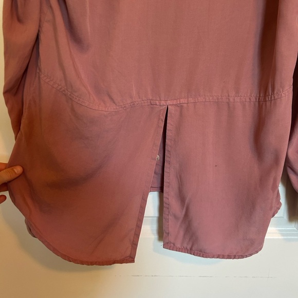 Thread and Supply Women's Pink Button-Up Shirt - Picture 4 of 5